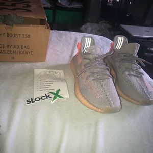 Yeezy boost 350v2 TRFRMs